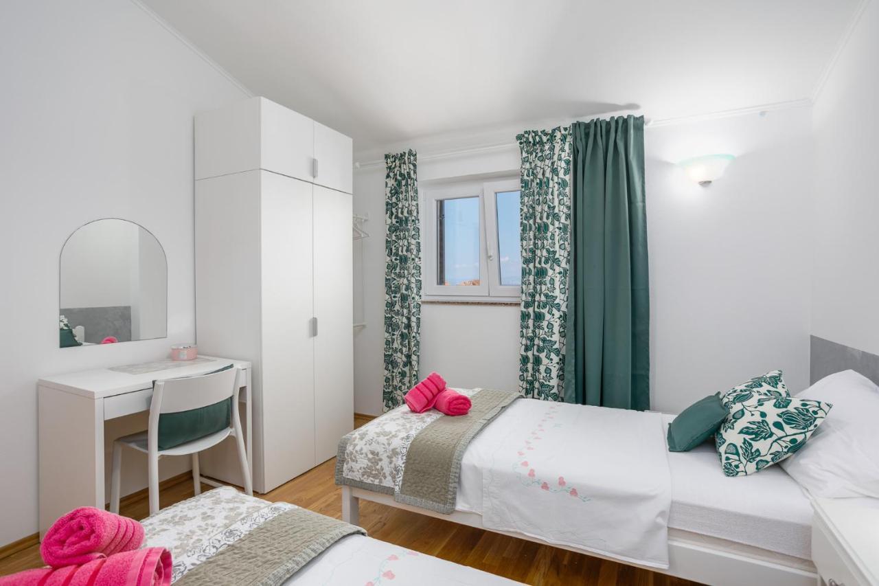 Apartment Rukavina Njivice Exteriér fotografie